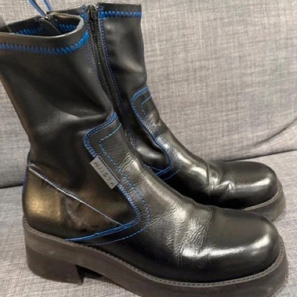 Black Leather Heeled Boots with Blue Stitching